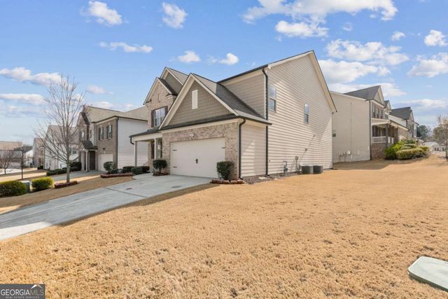 87 Round Pond Drive, Lilburn, GA 30047