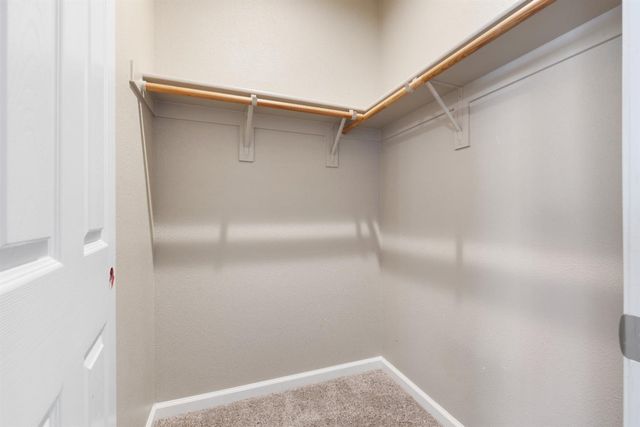 547 Granada Ct, Merced, CA 95341