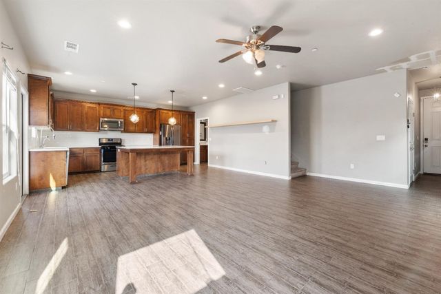 547 Granada Ct, Merced, CA 95341