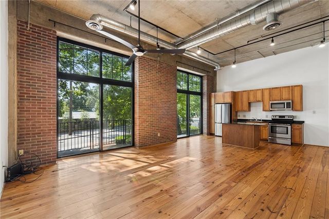 6105 Blue Stone Road 101, Sandy Springs, GA 30328