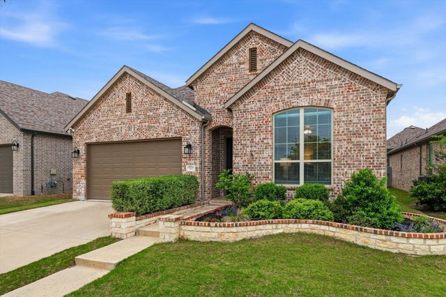 812 Hawks Way, Argyle, TX 76226