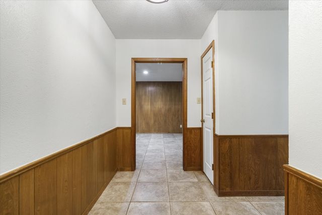 599 S Oak Street, Van, TX 75790