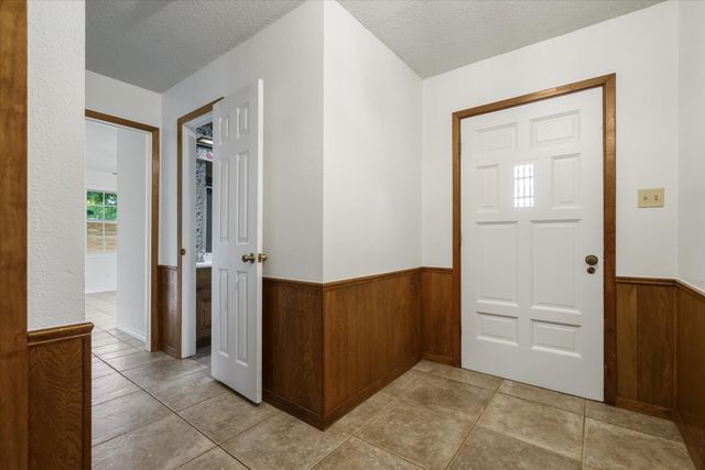 599 S Oak Street, Van, TX 75790