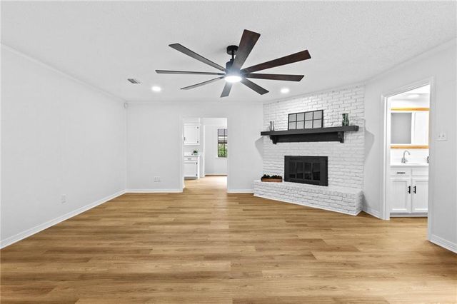 6009 Laurel Wood Court, Mobile, AL 36609