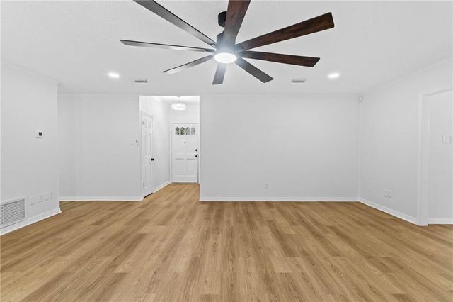 6009 Laurel Wood Court, Mobile, AL 36609