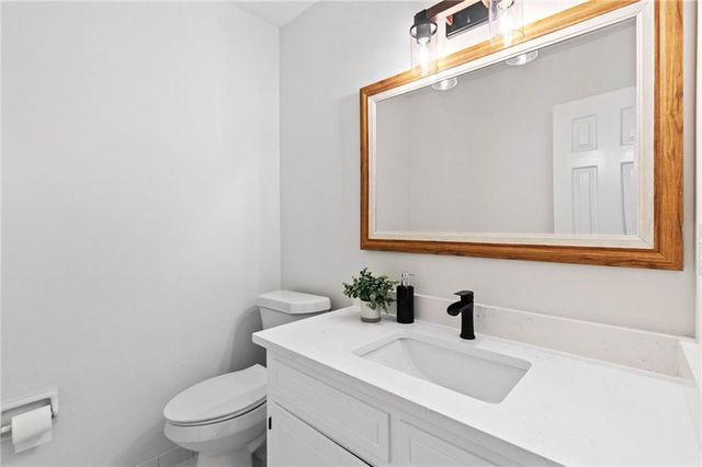 6009 Laurel Wood Court, Mobile, AL 36609