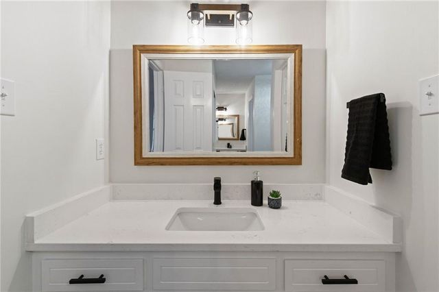 6009 Laurel Wood Court, Mobile, AL 36609