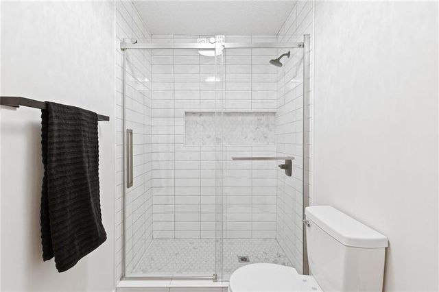 6009 Laurel Wood Court, Mobile, AL 36609