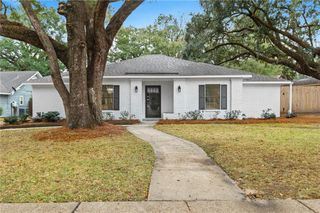 6009 Laurel Wood Court, Mobile, AL 36609