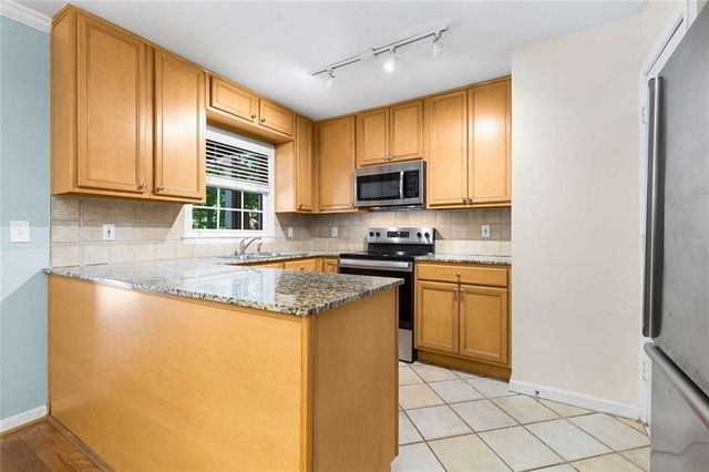 1101 Collier NW Road P2, Atlanta, GA 30318