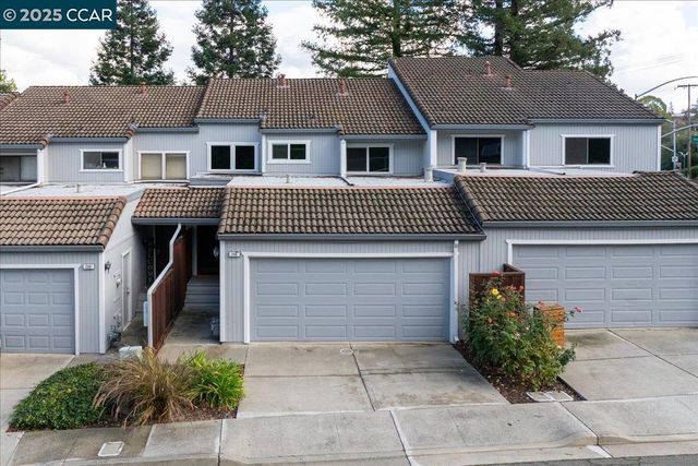 206 Buena Vida Ct, Martinez, CA 94553