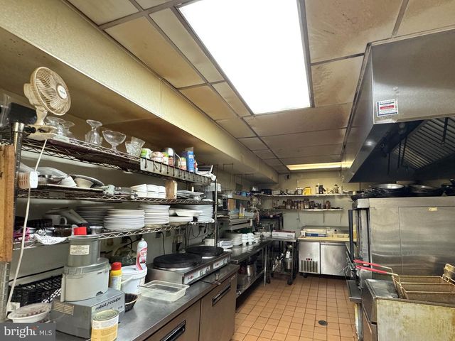 1609 SULGRAVE AVE, Baltimore, MD 21209