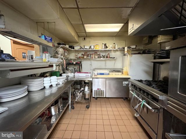 1609 SULGRAVE AVE, Baltimore, MD 21209