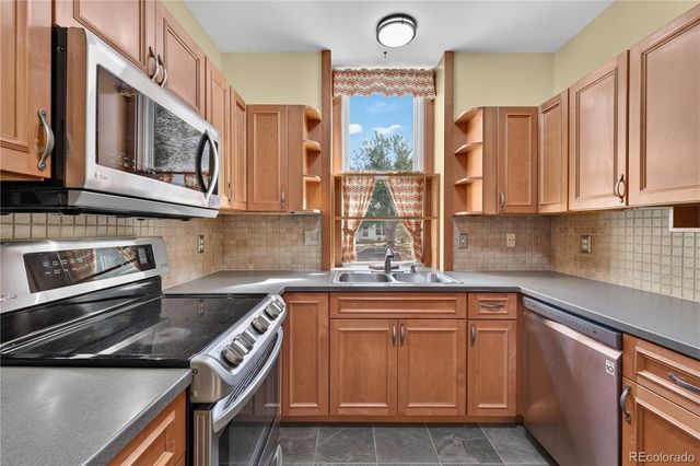 960 Vetch Circle, Lafayette, CO 80026