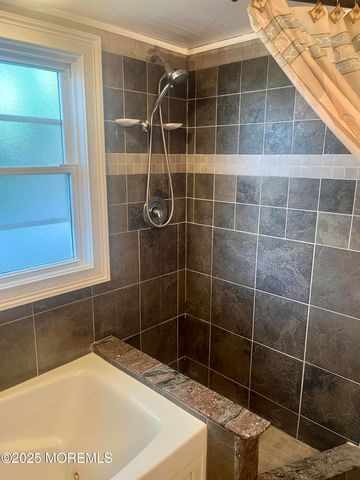 14 Tuyahov Boulevard, Toms River, NJ 08755