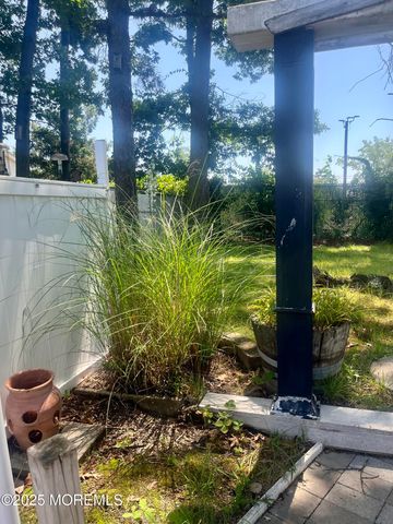 14 Tuyahov Boulevard, Toms River, NJ 08755