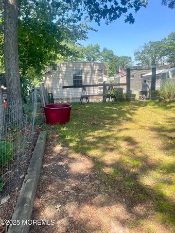 14 Tuyahov Boulevard, Toms River, NJ 08755
