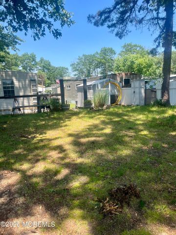 14 Tuyahov Boulevard, Toms River, NJ 08755