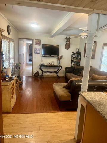 14 Tuyahov Boulevard, Toms River, NJ 08755