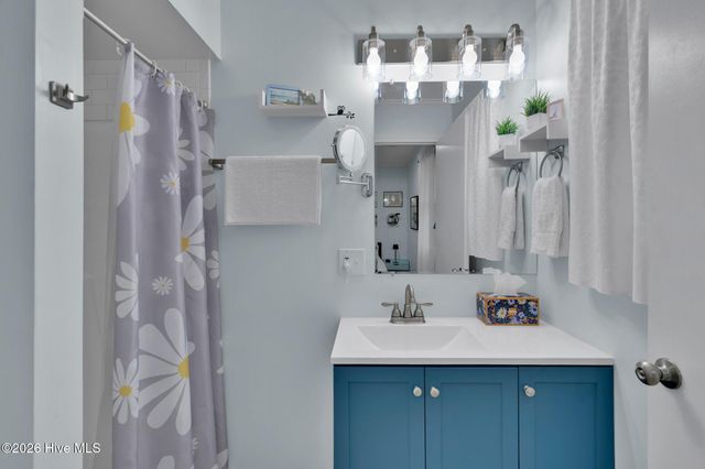 135 NW 3rd Street, Oak Island, NC 28465