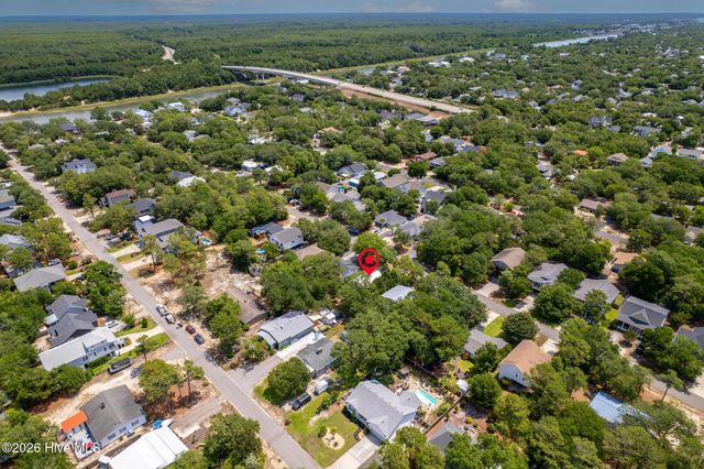 135 NW 3rd Street, Oak Island, NC 28465