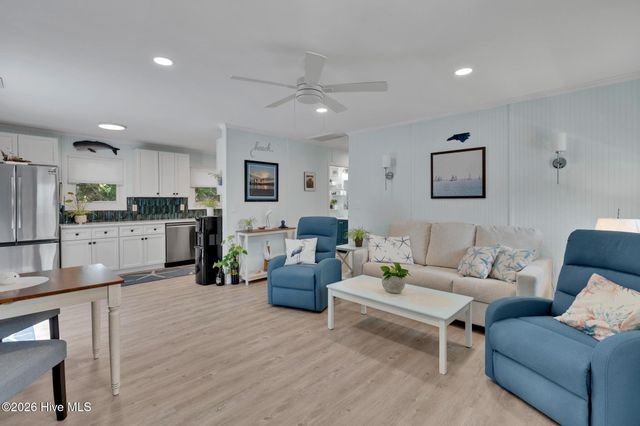 135 NW 3rd Street, Oak Island, NC 28465
