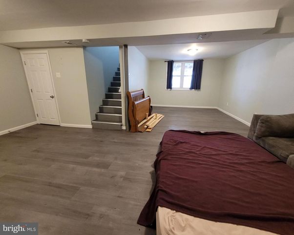 116 CHAPEL AVE E, Cherry Hill, NJ 08034