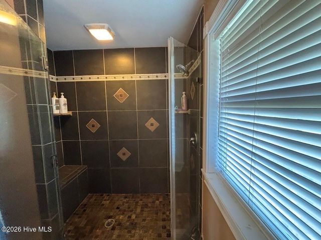 258 Shell Rock Landing Road, Hubert, NC 28539