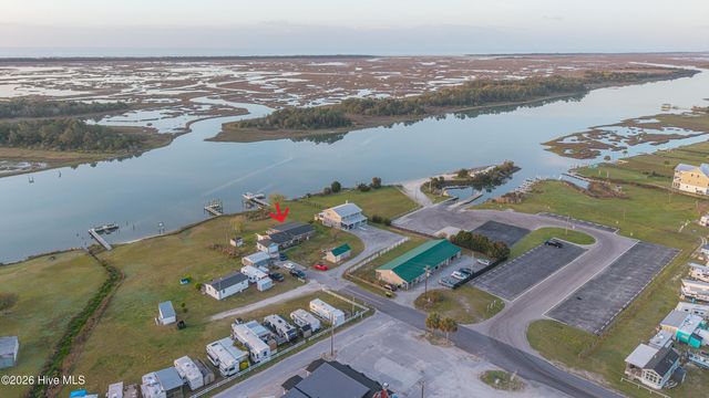 258 Shell Rock Landing Road, Hubert, NC 28539