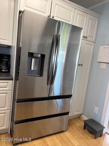 258 Shell Rock Landing Road, Hubert, NC 28539