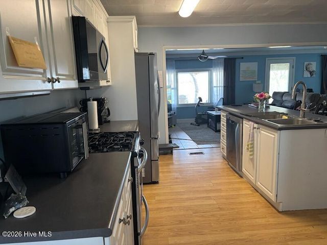 258 Shell Rock Landing Road, Hubert, NC 28539