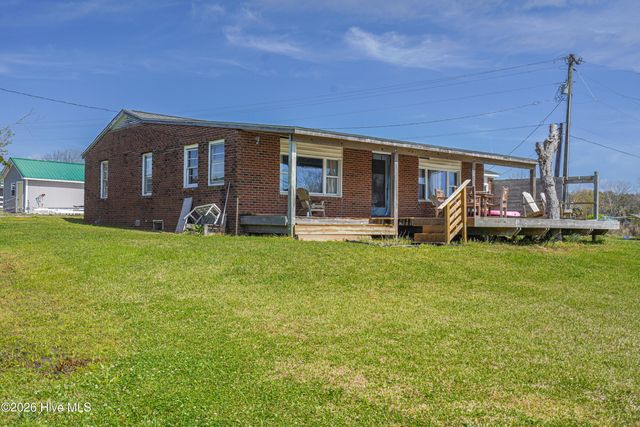 258 Shell Rock Landing Road, Hubert, NC 28539