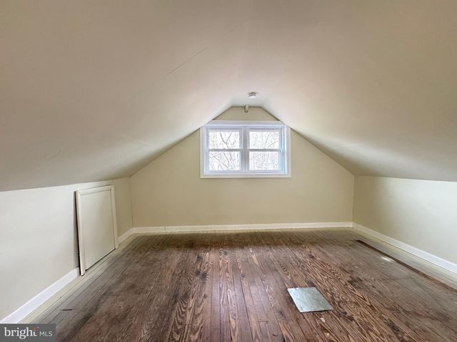 1325 CONEWAGO AVE, Manchester, PA 17345