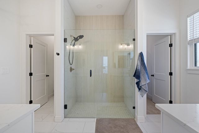 3148 N Pine Grove Cir, Wichita, KS 67205