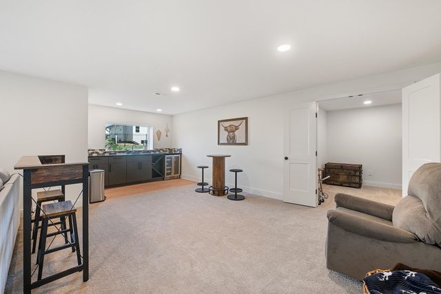 3148 N Pine Grove Cir, Wichita, KS 67205