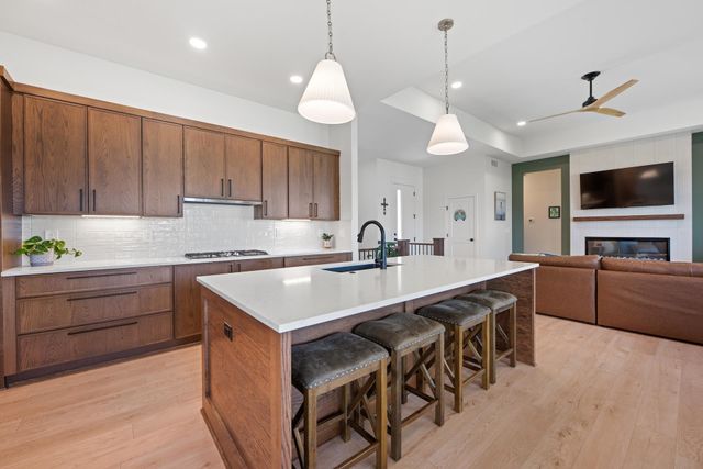 3148 N Pine Grove Cir, Wichita, KS 67205