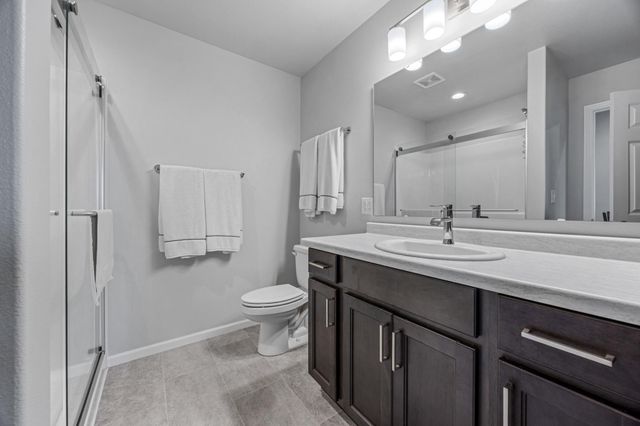 2520 37th Avenue S, Moorhead, MN 56560