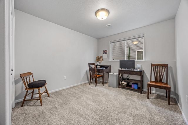 2520 37th Avenue S, Moorhead, MN 56560