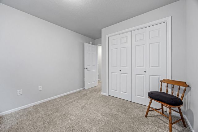 2520 37th Avenue S, Moorhead, MN 56560