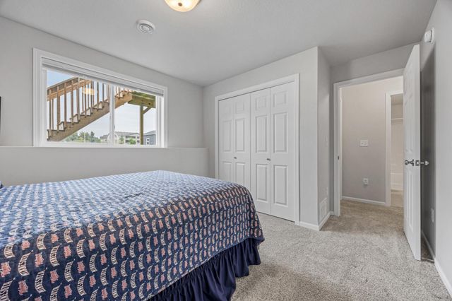 2520 37th Avenue S, Moorhead, MN 56560