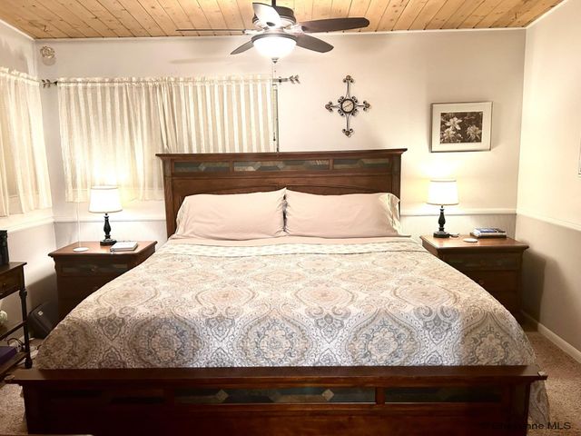 1414 SANDERS, Laramie, WY 82070