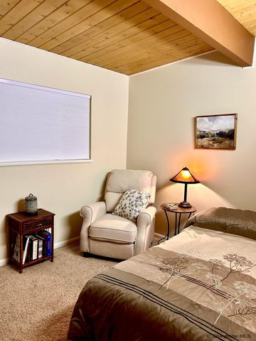 1414 SANDERS, Laramie, WY 82070