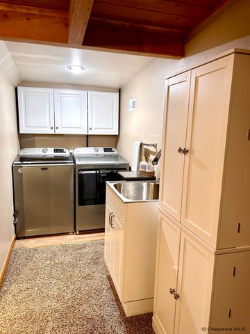 1414 SANDERS, Laramie, WY 82070