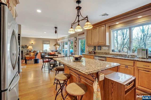 237 Cedar Lane, River Vale, NJ 07675