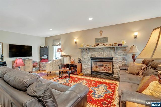 237 Cedar Lane, River Vale, NJ 07675