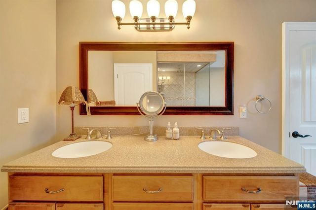237 Cedar Lane, River Vale, NJ 07675