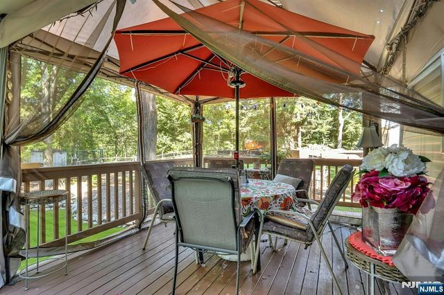 237 Cedar Lane, River Vale, NJ 07675