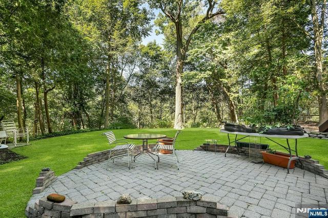 237 Cedar Lane, River Vale, NJ 07675