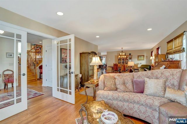 237 Cedar Lane, River Vale, NJ 07675