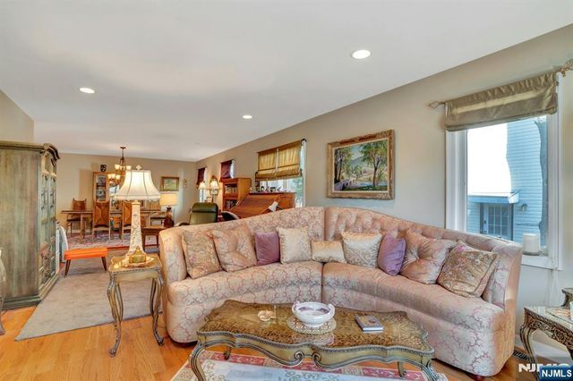 237 Cedar Lane, River Vale, NJ 07675